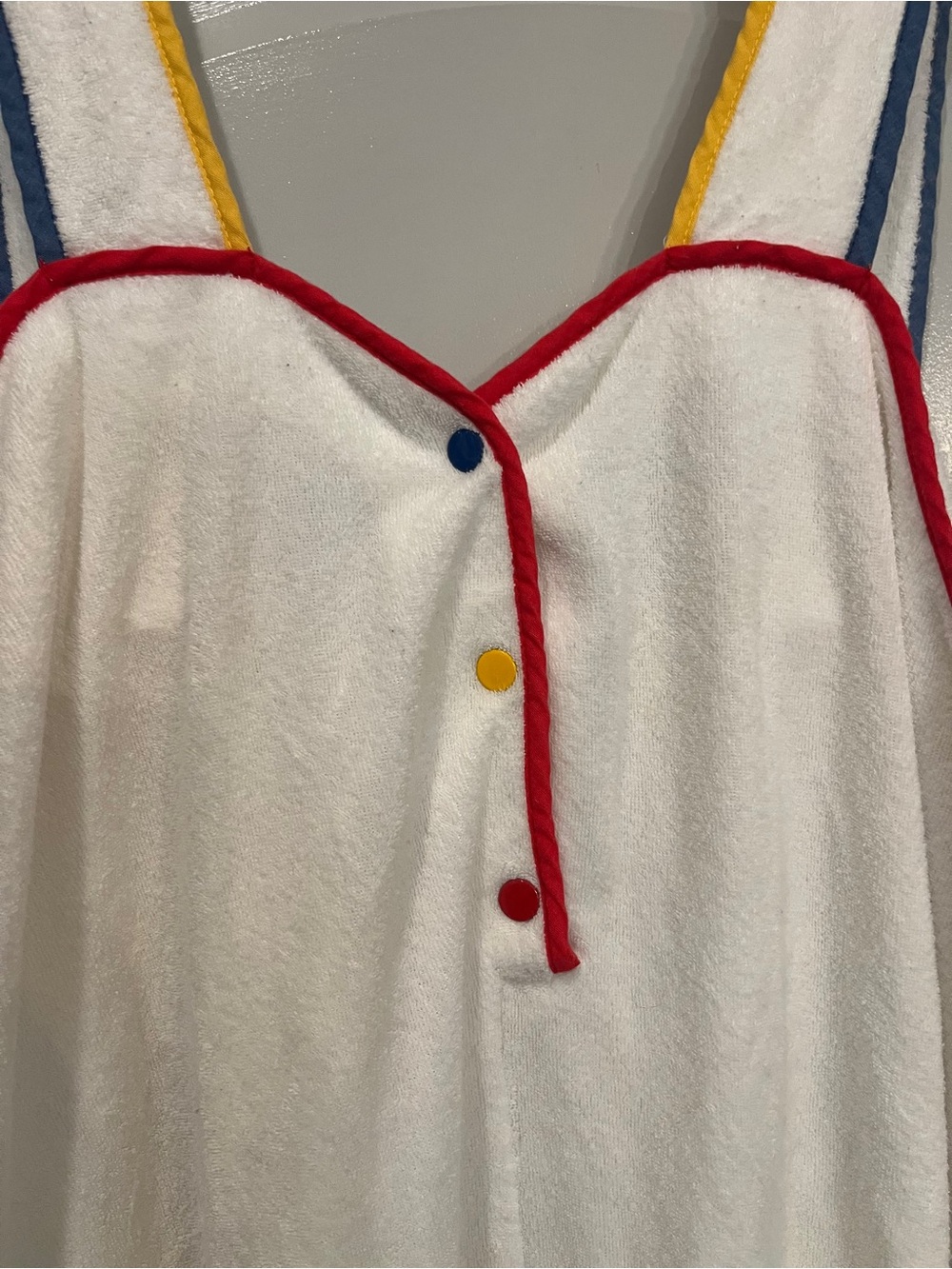 Vintage white terrycloth Sundress with Color-Trim Straps and snap buttons. Cute! - Picture 2 of 9